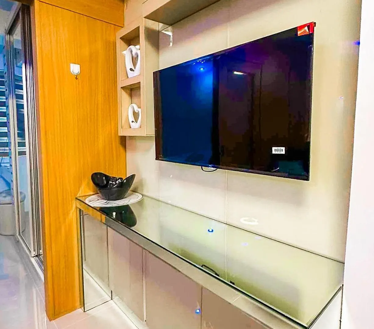 Spacious 2-6Pax, City And Moa Globe View Manila